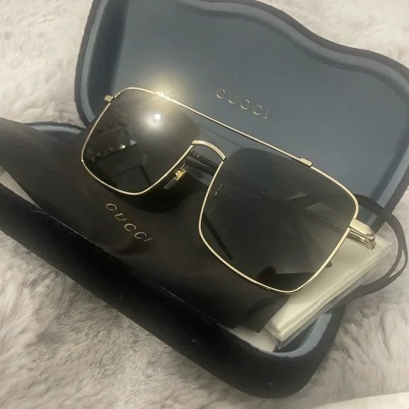 GUCCI MEN'S EYEWEAR GG0610SK 001 GOLD GREY SQUARE SUNGLASSES - Picture 6 of 11